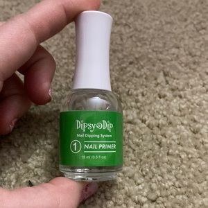 Brand new Dipsy Dip nail primer